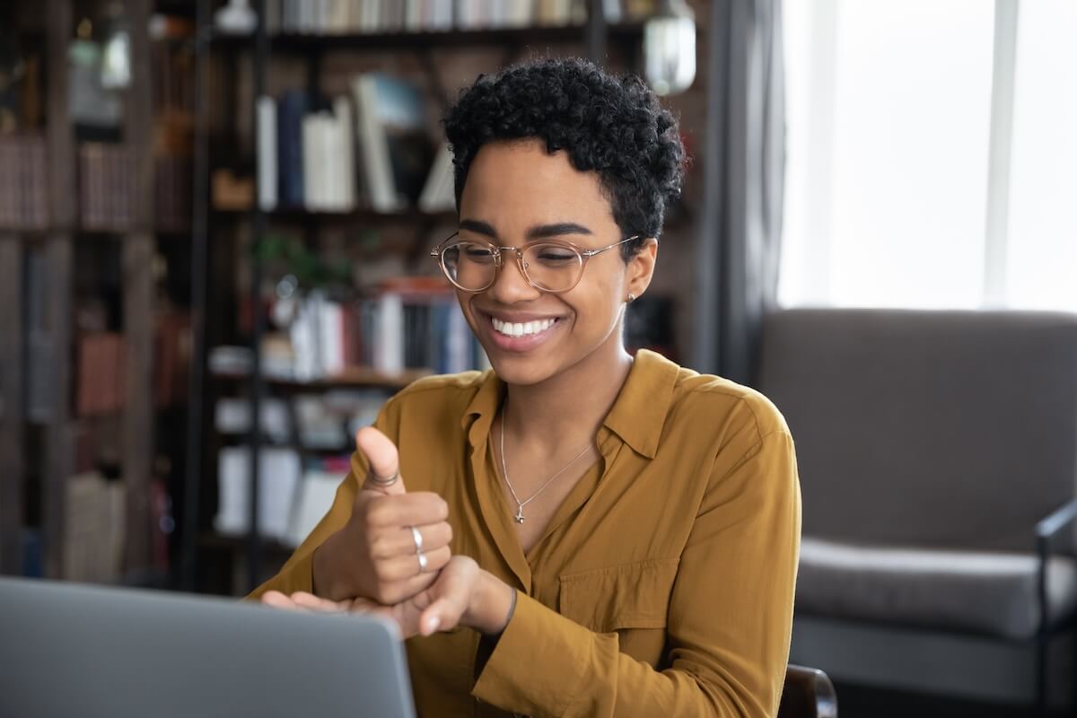 Employee doing the sign language