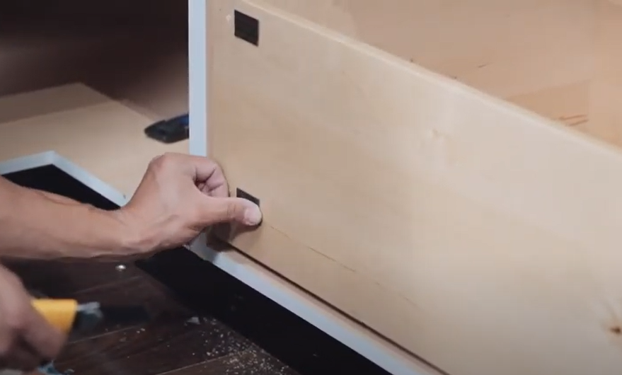 Drawer box with tape 