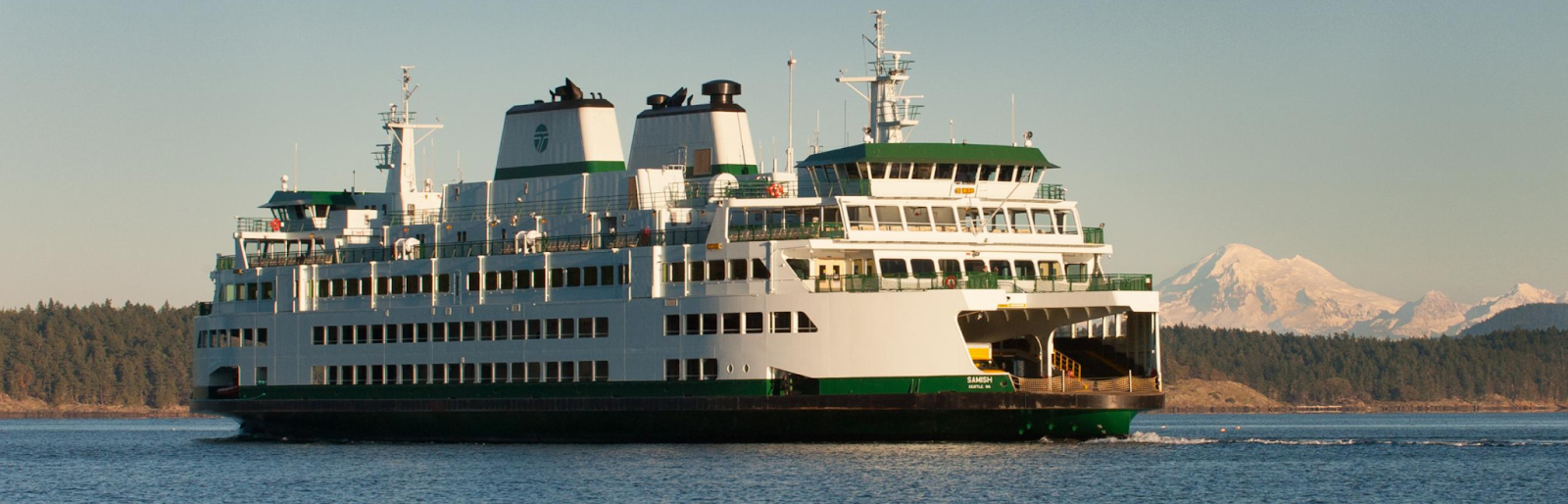 Digital transit displays with live updates on Seattle's ferries