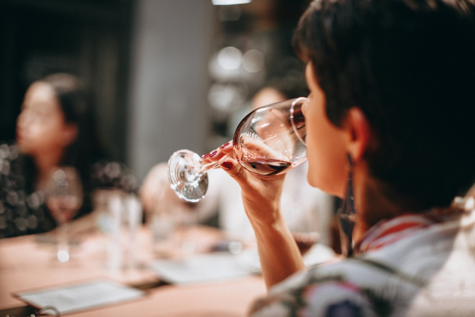 How to Use Your 5 Senses in Wine Tasting
