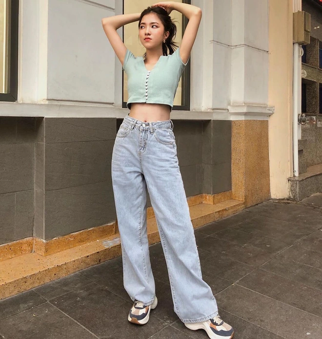 Cách phối đồ với áo 2 dây croptop