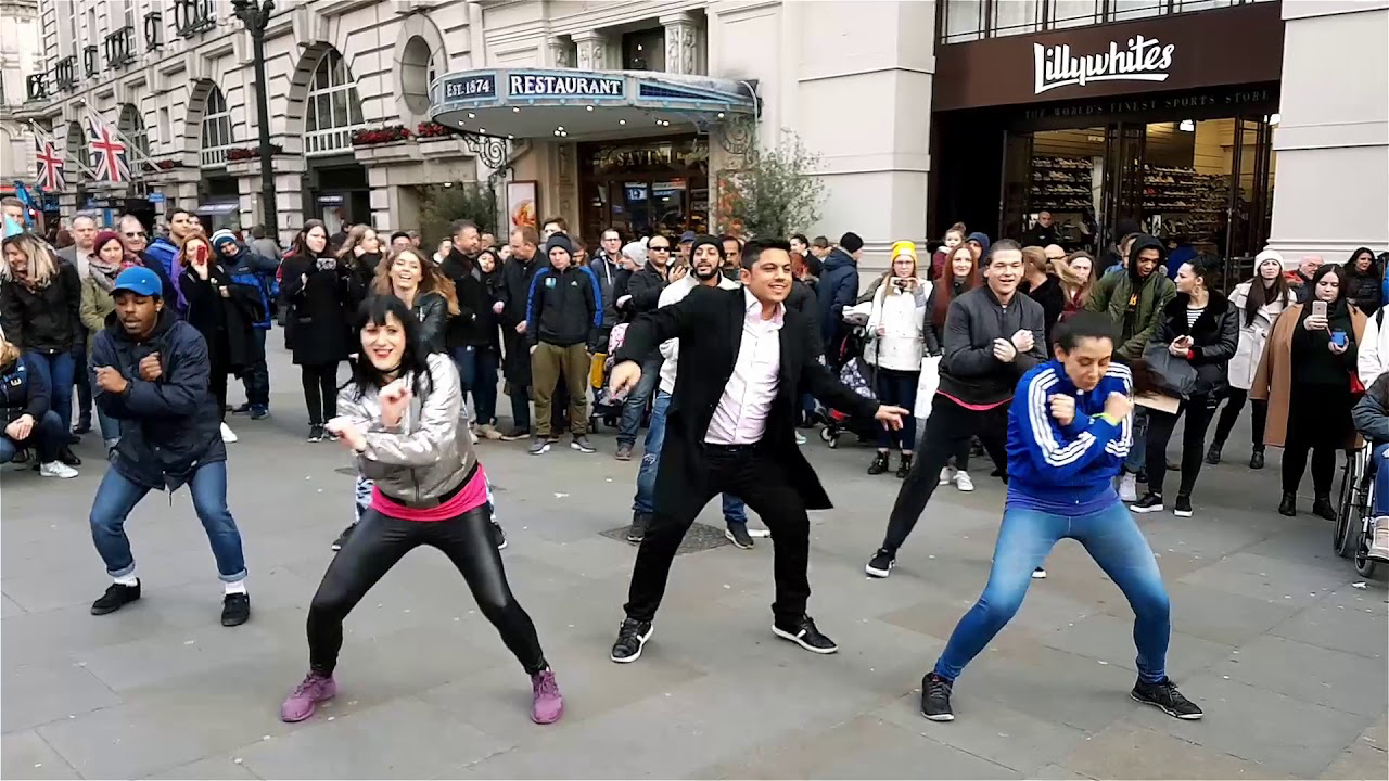 Indian flashmob proposal | Wedifys