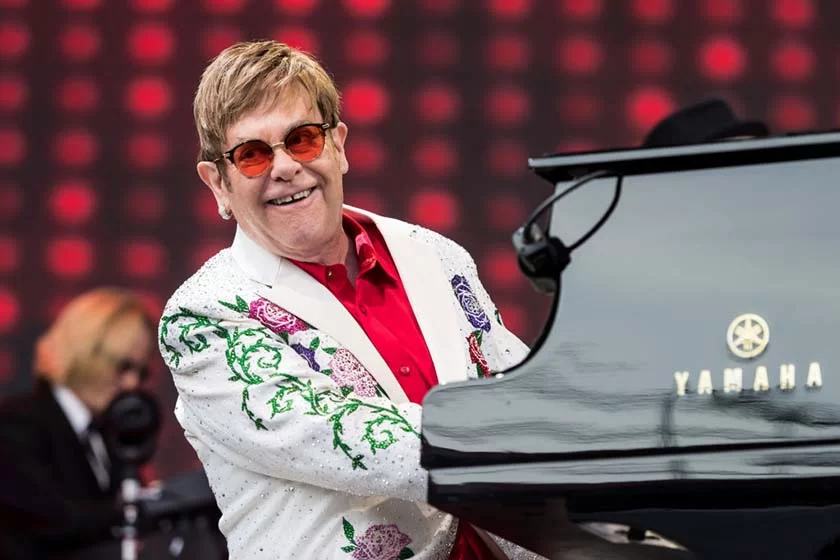 Imagem de conteúdo da notícia "Elton John lança EP de natal" #1
