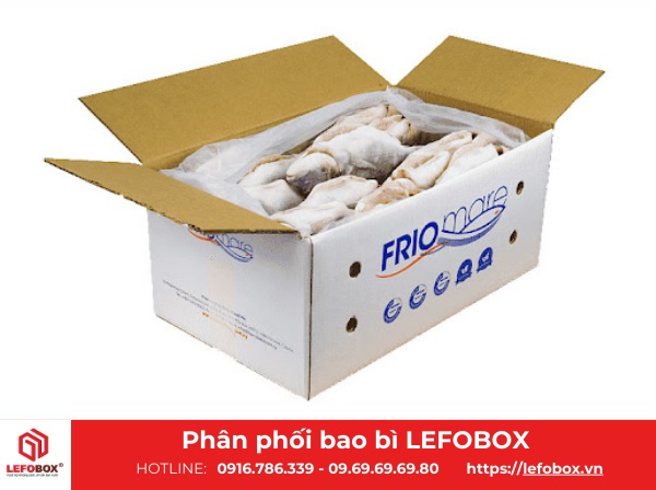 Thùng carton cũ lớn đựng thực phẩm