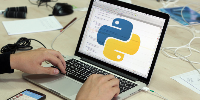 Nên học Python mở ra cơ hội nghề nghiệp đa dạng.