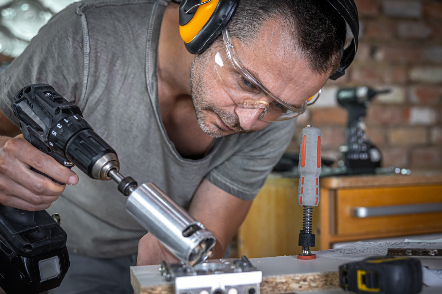 How to Become a DeWalt Tool Tester? Unlock Quality Assurance Opportunities 3