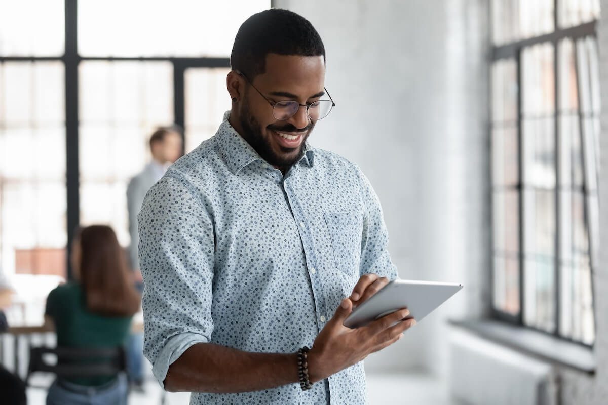 Employee using a tablet