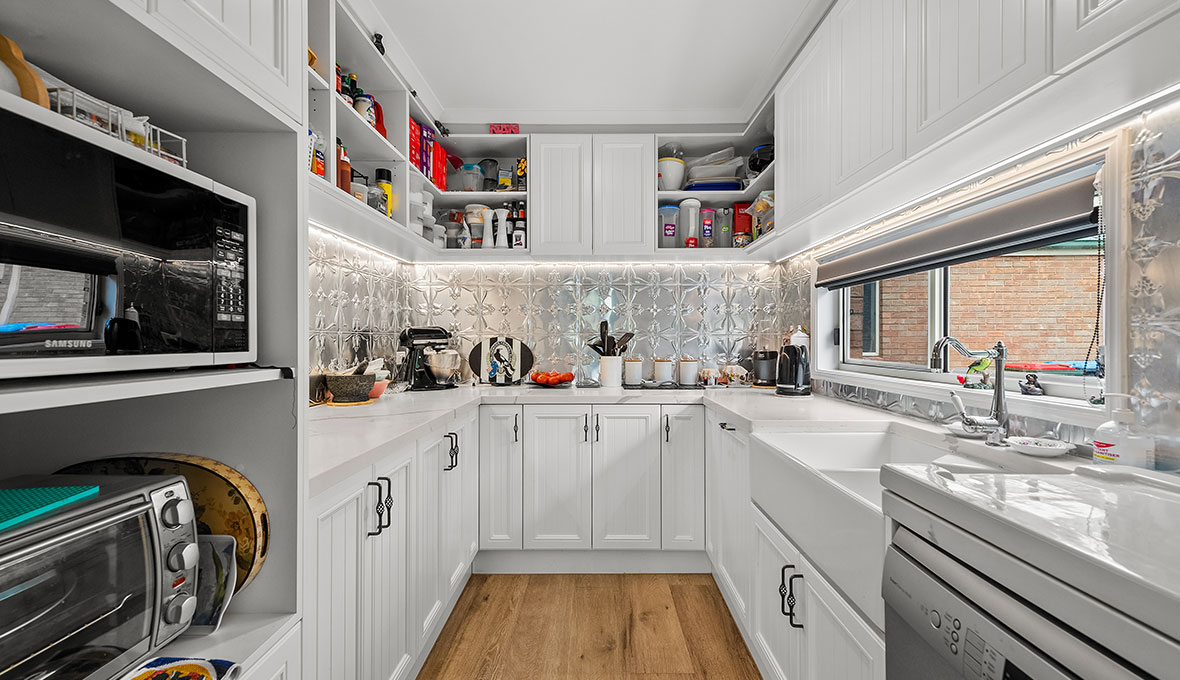 Synchronized Kitchen Elements