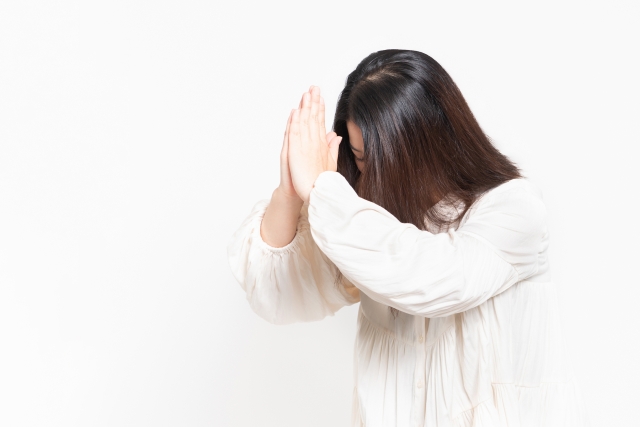 【メルカリ】「検討します」と言われお悩みのあなたへ。「プロのバイヤーなら◯◯◯◯」と返信して即解決しています。