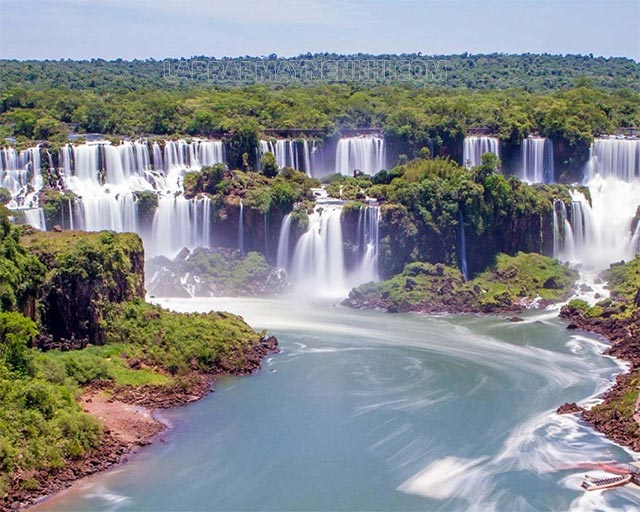 Sự hùng vĩ của hệ thống thác nước Iguazu
