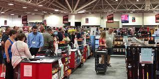Impulse Sales a Theme of United Hardware's Buying Market | Hardware Retailing