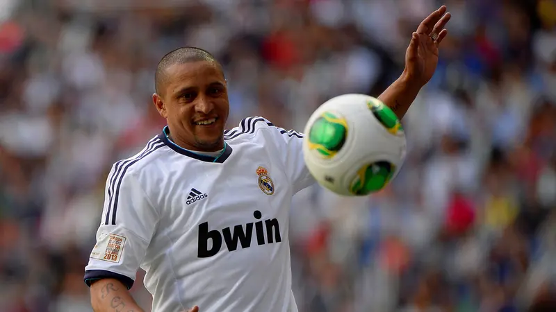 Roberto Carlos hậu vệ cánh trái xuất sắc nhất mọi thời đại