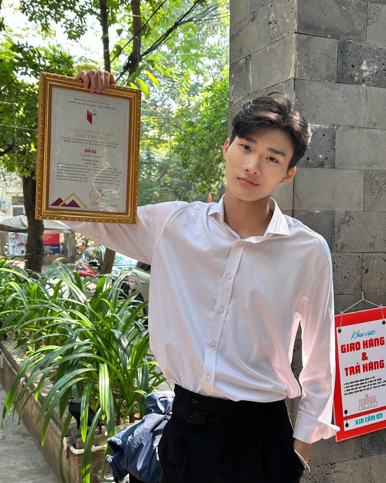 Không có mô tả ảnh.