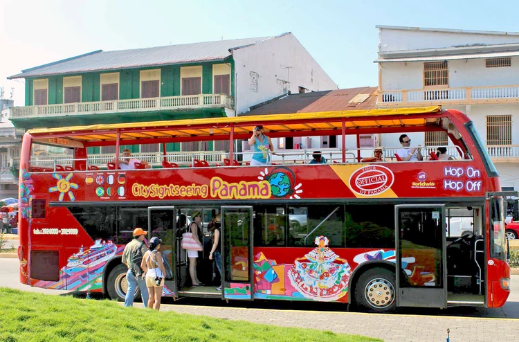 bus ride in Panama city