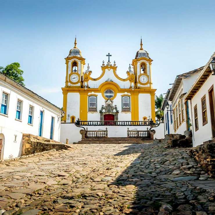 Destinos românticos para passar lua de mel em Minas Gerais