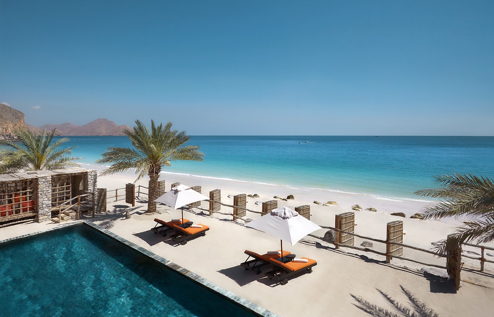 Seaside Sanctuaries Opulent Beach Stays
