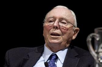 Charlie Munger: These Four Factors Explain Why Berkshire Hathaway Has Done  So Well - Bloomberg