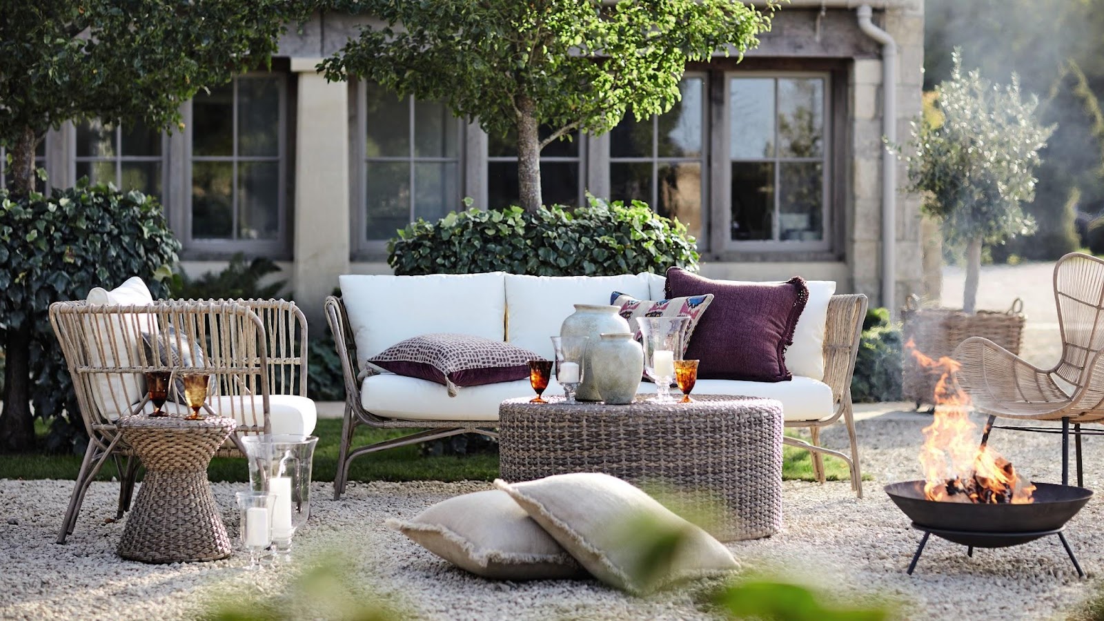 Embrace Outdoor Living Elegance