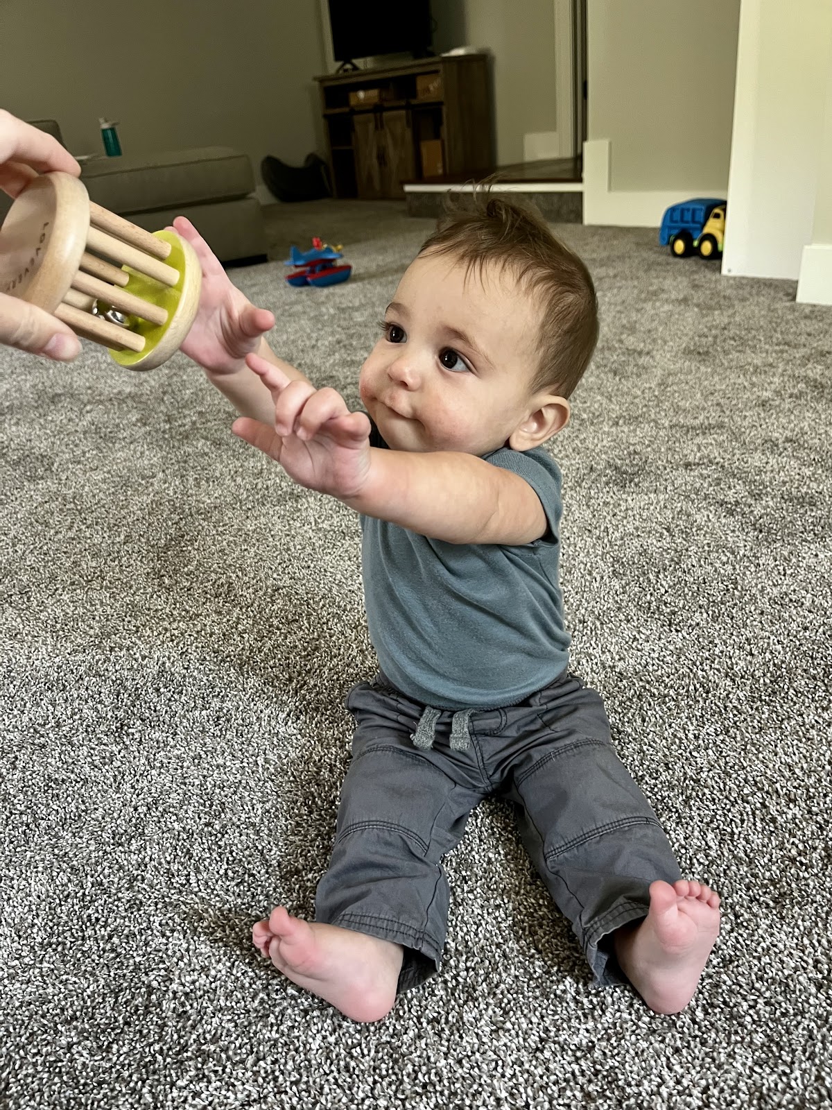 reaching skills in 6-month-old