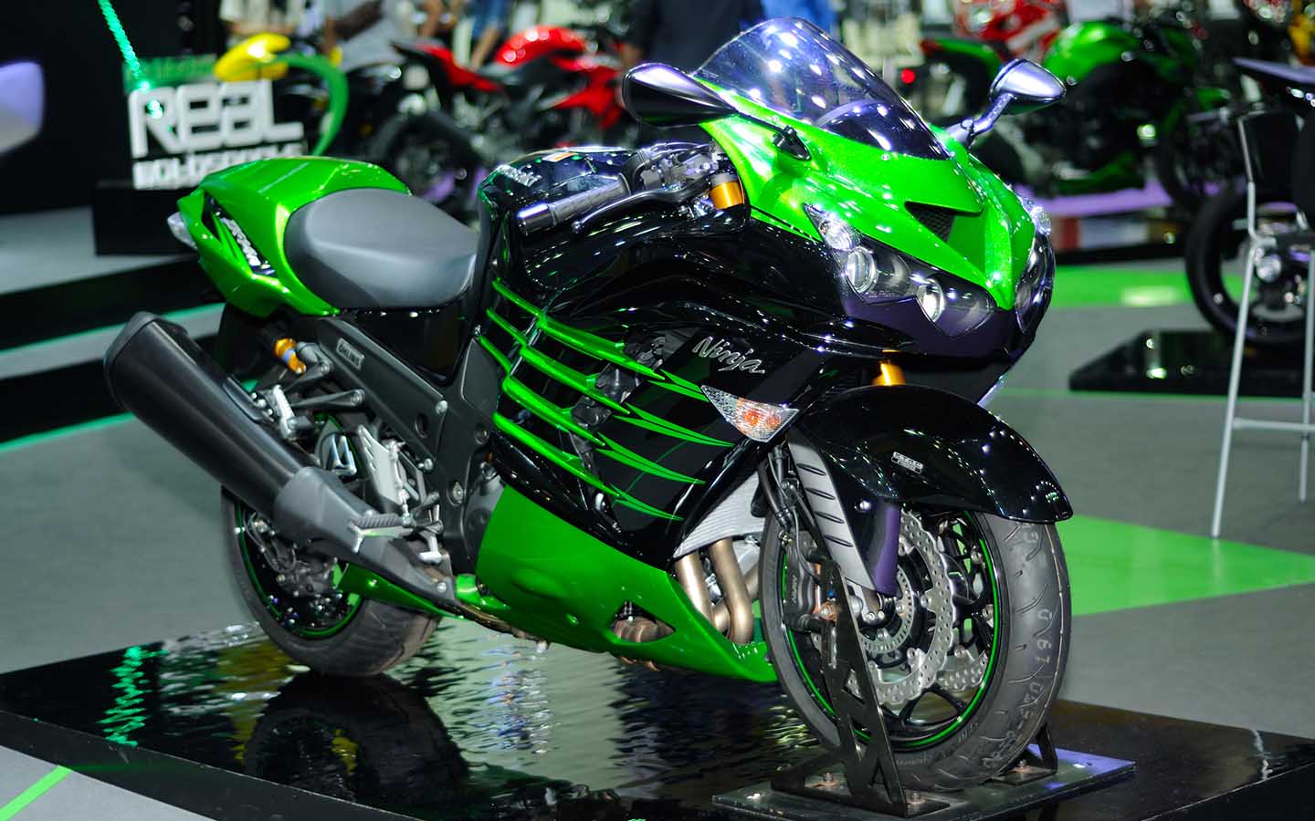the Kawasaki Ninja ZX-14R is known to be the fastest bike in the world