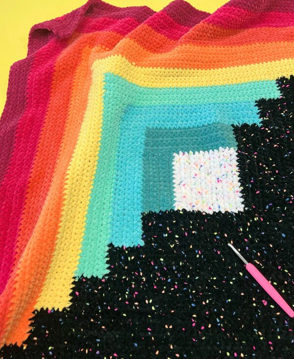 Simple and easy Crochet rainbow blanket patterns