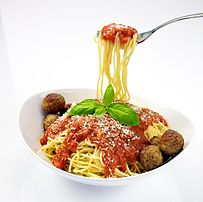 Spaghetti dengan bebola daging