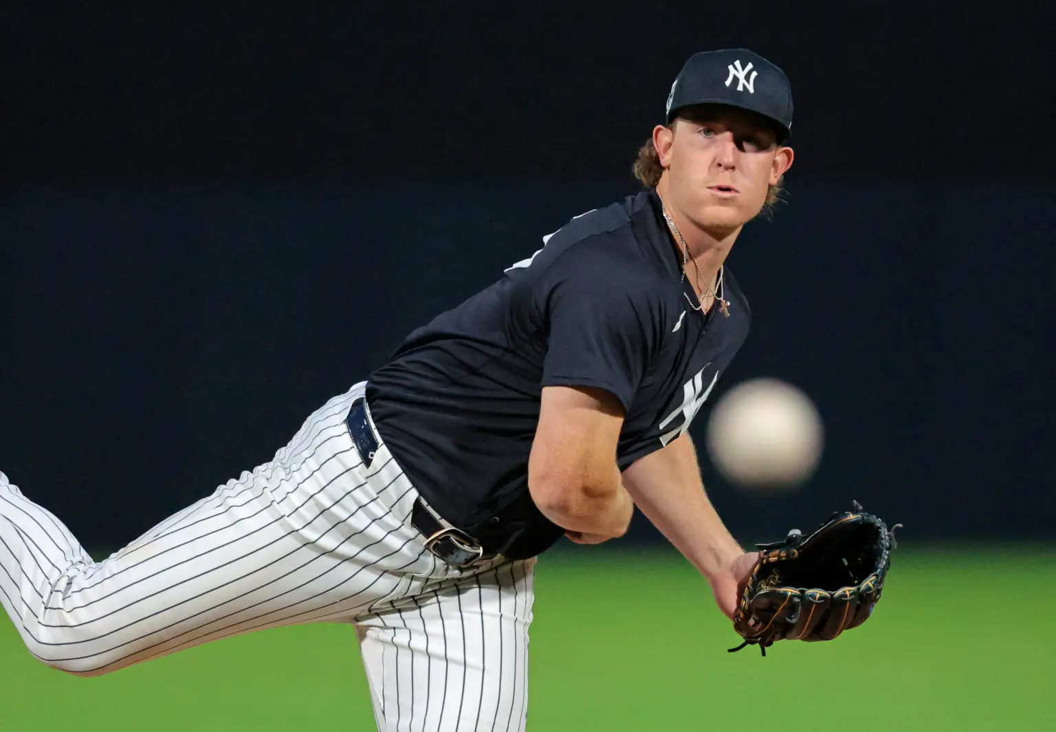 Rumors suggest Clayton Beeter gets into Yankees Opening Day roster.