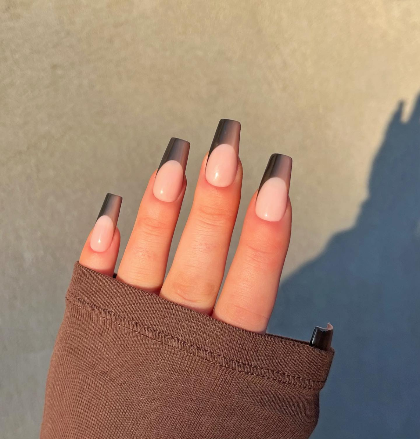 Ombré Brown Nails Tips