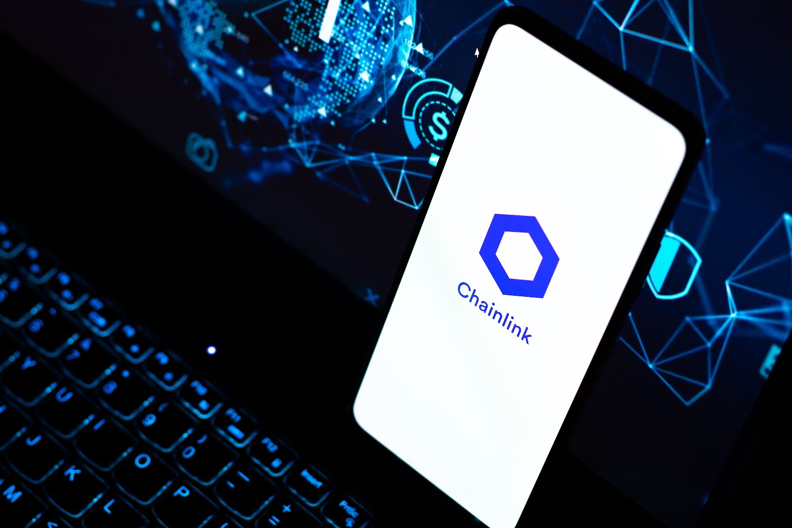 Chainlink bulls target $8; experts list LINK alternatives for consideration in October - 1