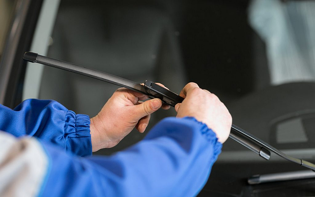 Checking wiper linkages is one of the methods of diagnosing windshield wiper motor issues