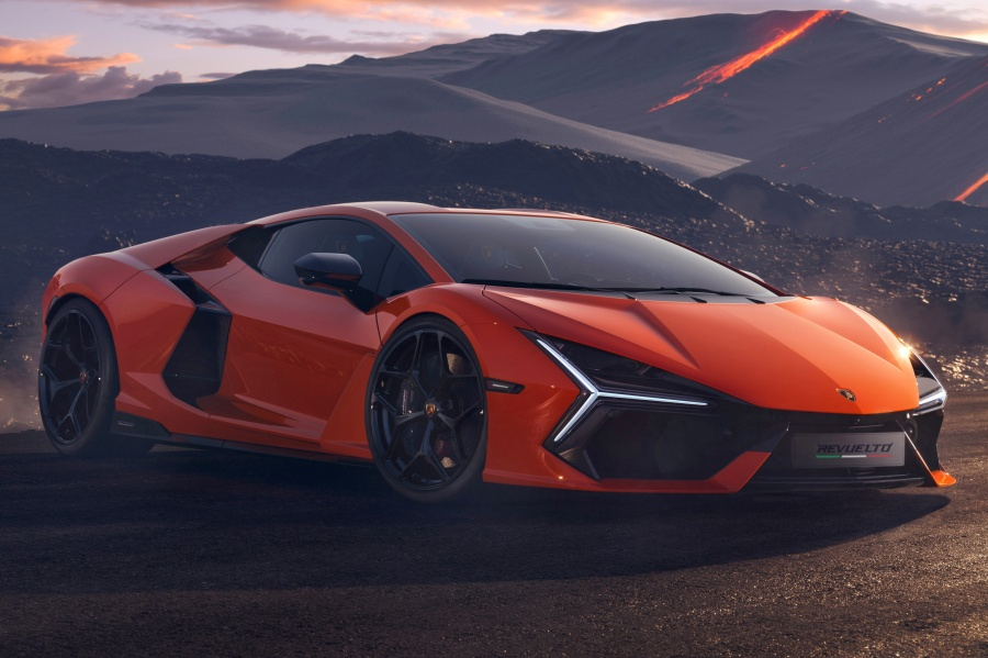 สรุปรถยนต์ : Lamborghini REVUELTO