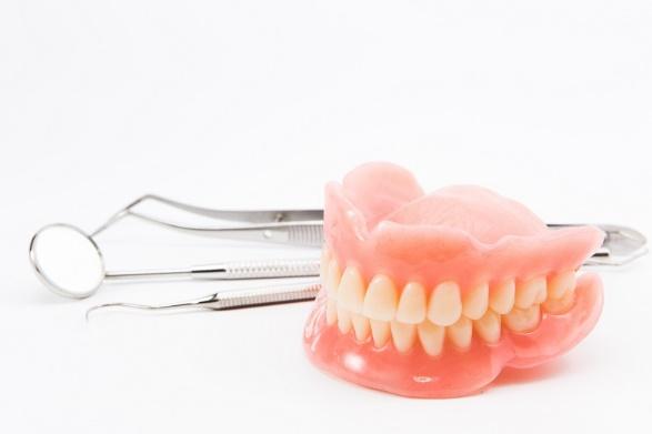 affordable dentures in Richmond Hill