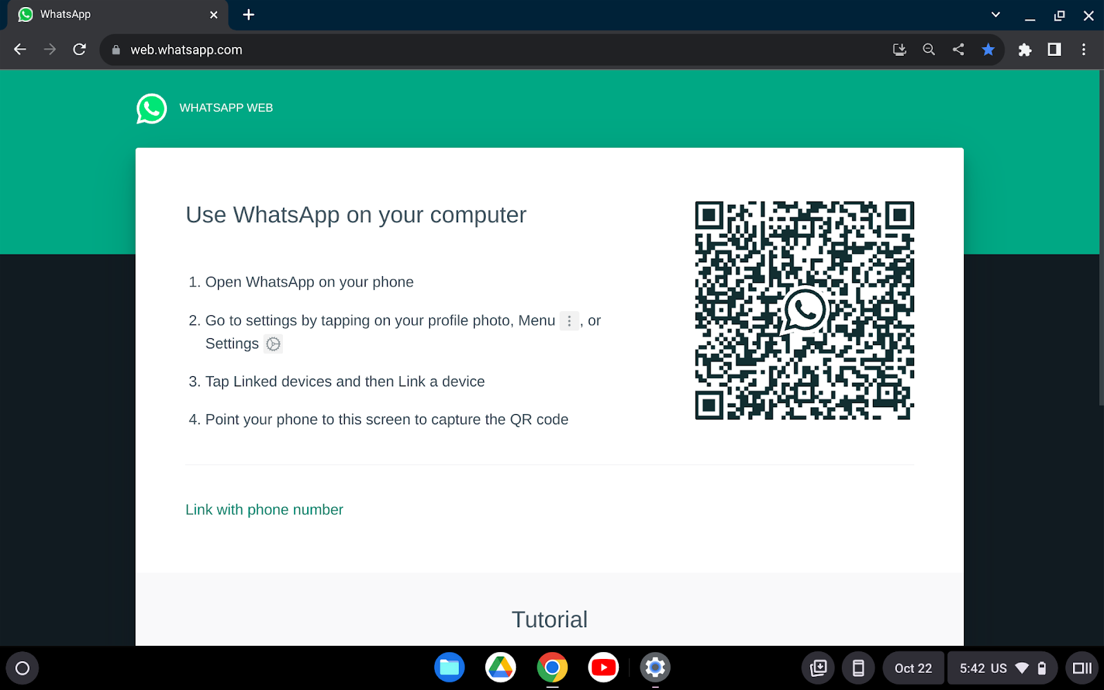 Opening WhatsApp Web on PC using QR code