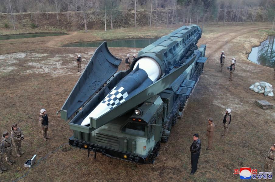 DPRK Missile Administration Succeeds in Test-fire of New-type Intermediate-range Hypersonic Missile