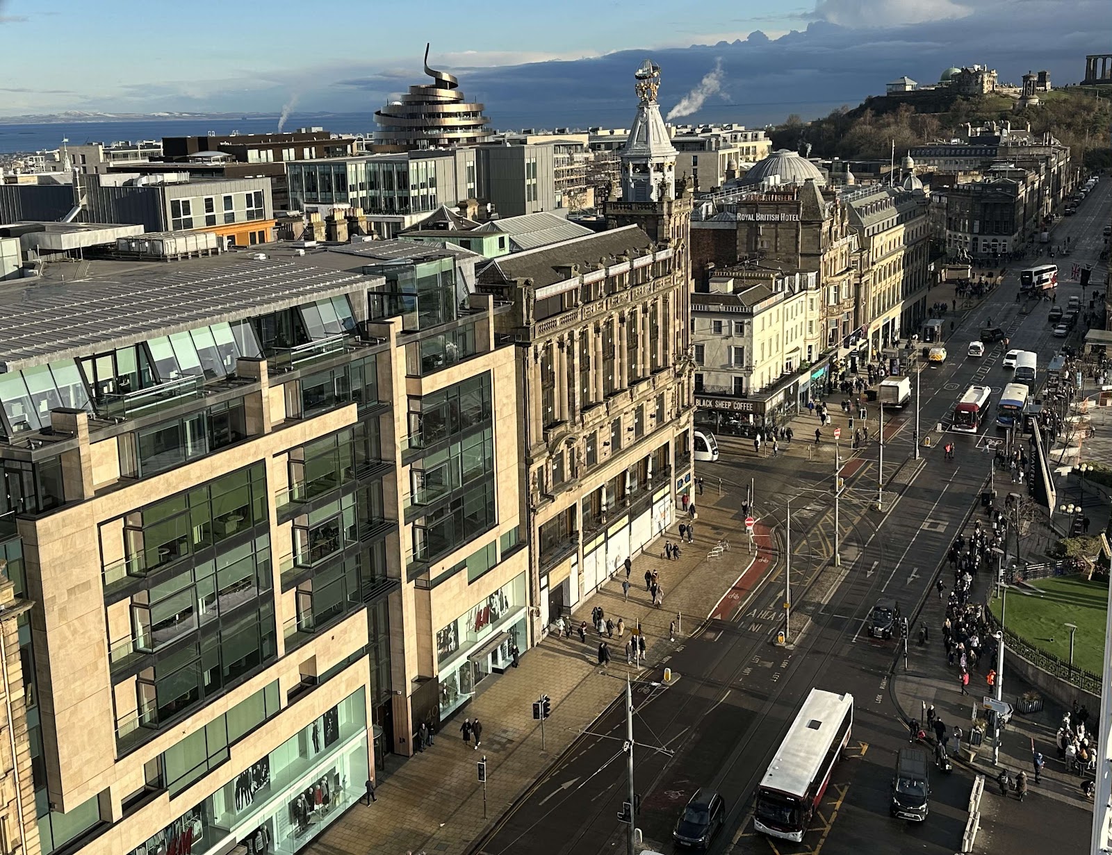 Strada su princes street vista dall'alto