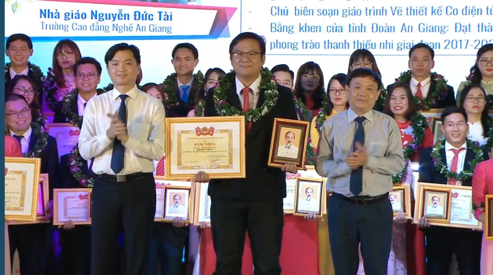 Hành trình  truyền lửa Sáng Tạo Khoa học - Kỹ Thuật của Giảng Viên Trẻ