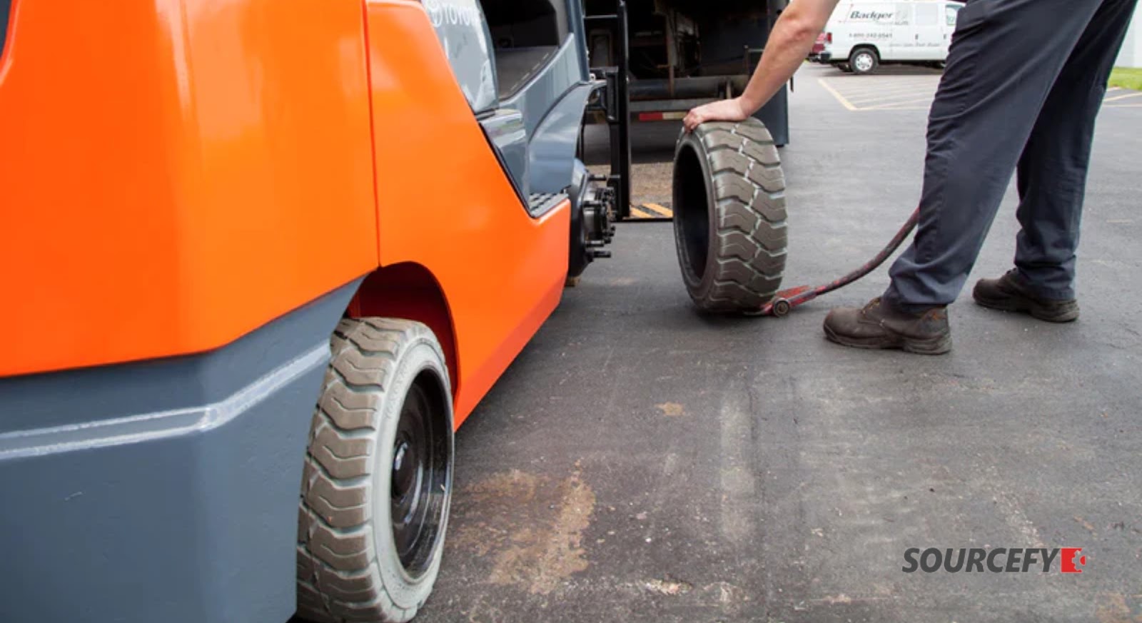 Replacing forklift tires