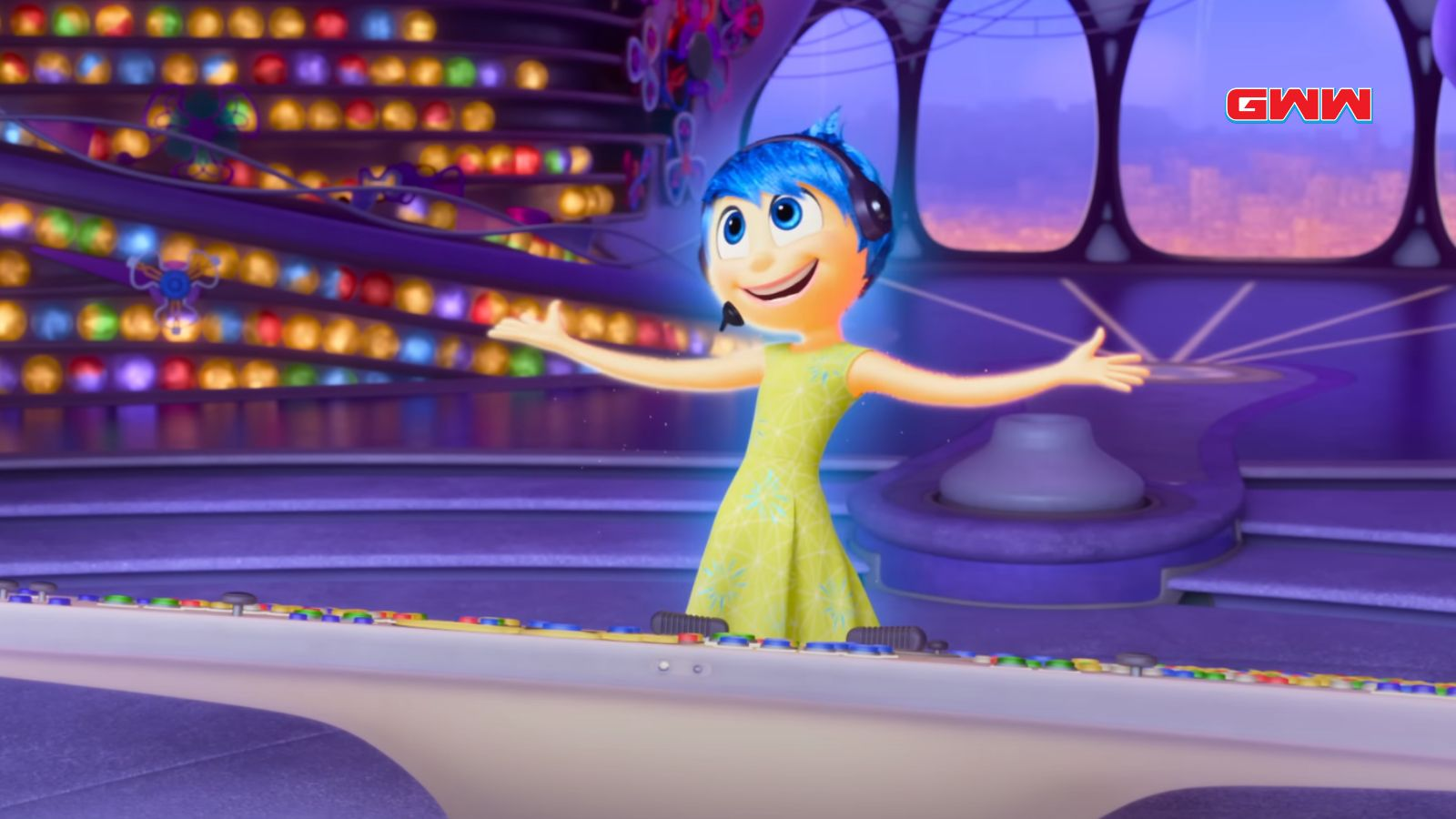 Un póster de la película 'Inside Out' con el personaje llamado "Joy".