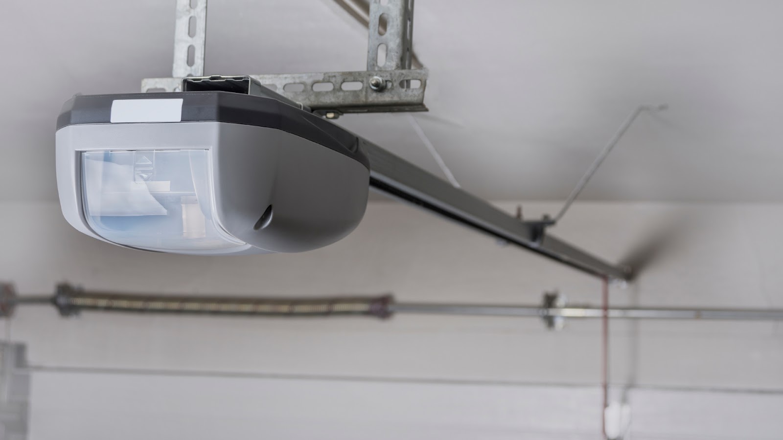 An image of a garage door opener