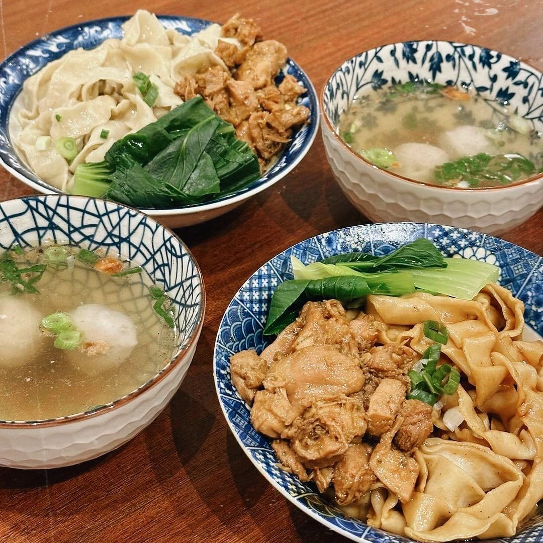 tempat kuliner hits bandung Bakmie Tjo Kin