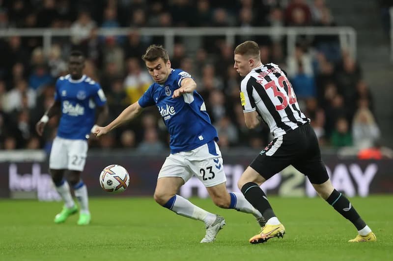 Phân Tích Đội Hình và Chiến Thuật Newcastle vs Everton