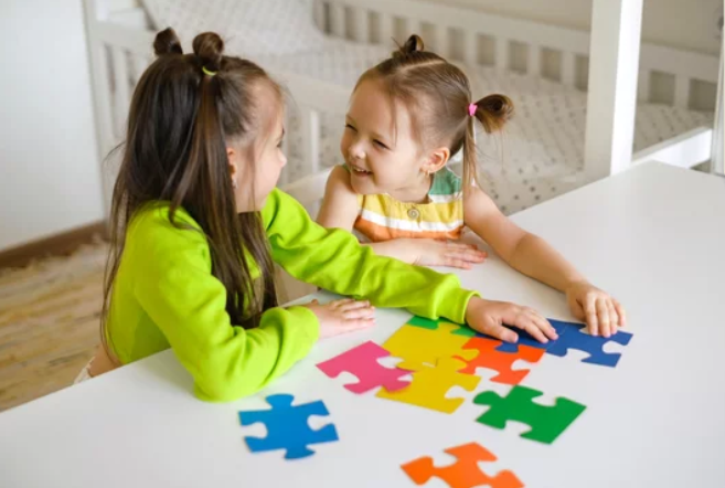 Kids playing puzzles