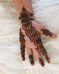 Top 100+ Simple Mehndi Designs - Easy-Peasy Yet Beautiful! - Wedbook | Simple  mehndi designs, Rose mehndi designs, Henna tattoo designs simple