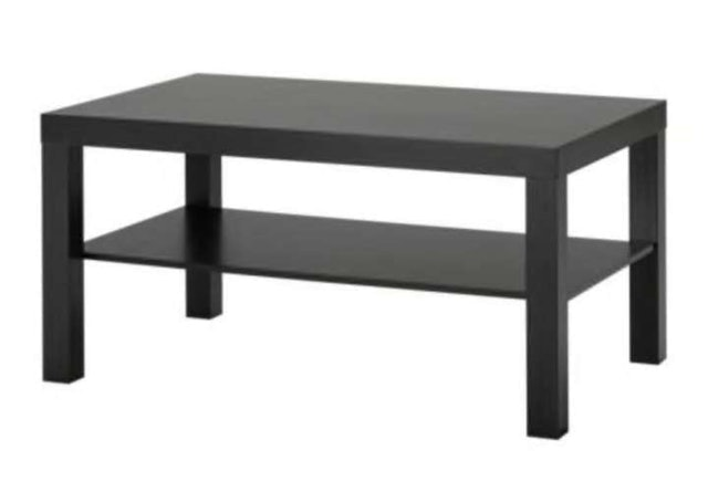 โต๊ะกลางสไตล์มินิมอล จาก IKEA รุ่น LACK
