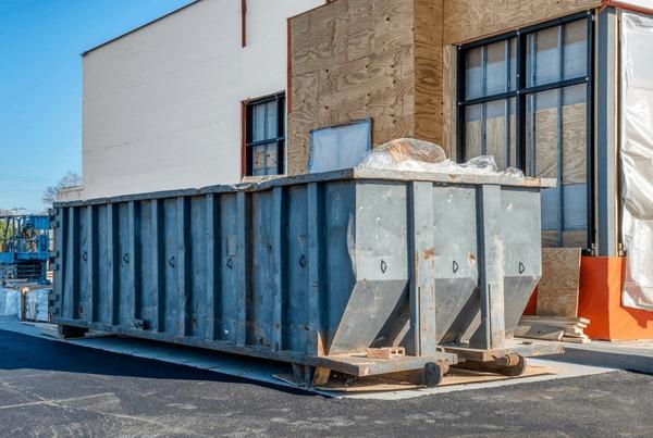933 Commercial Dumpsters Royalty-Free Photos and Stock Images | Shutterstock