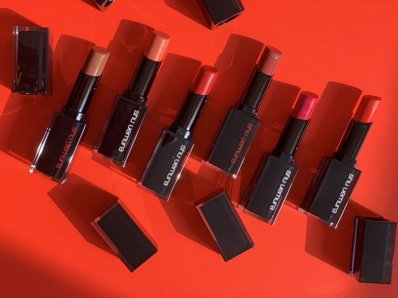 Shu Uemura Amplified Matte siêu lì đến từ Nhật Bản