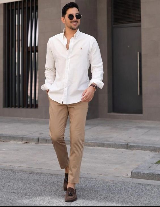 White Shirt and suit pants make you look elegant 