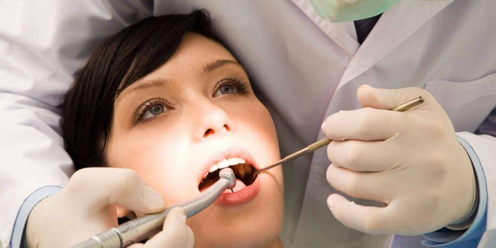Consultation pour une chirurgie dentaire