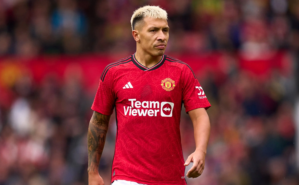 Cầu thủ Lisandro Martinez - Hòn đá tảng nơi hàng thủ Manchester United