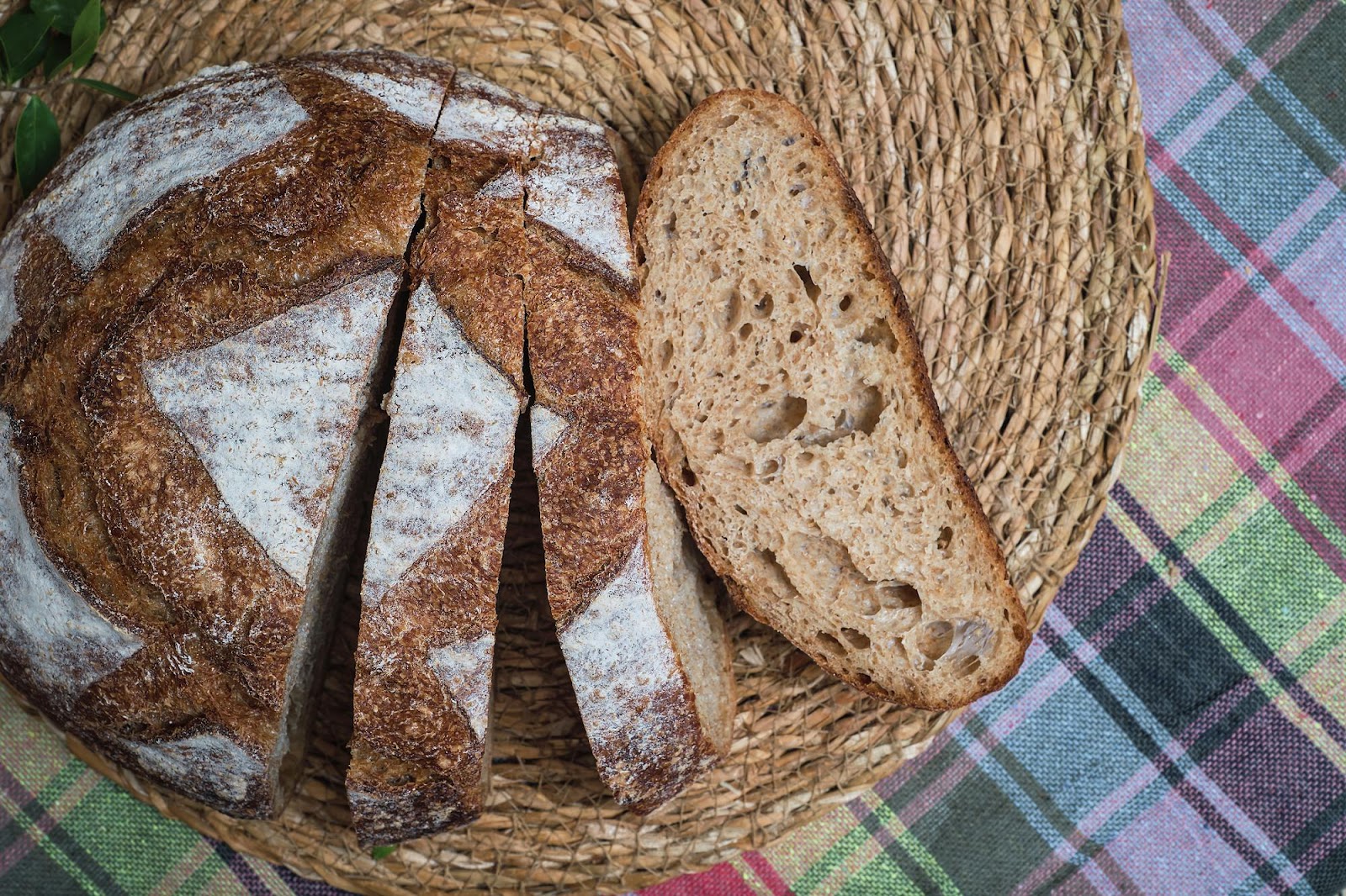 Beneficiile consumului de pâine cu maia